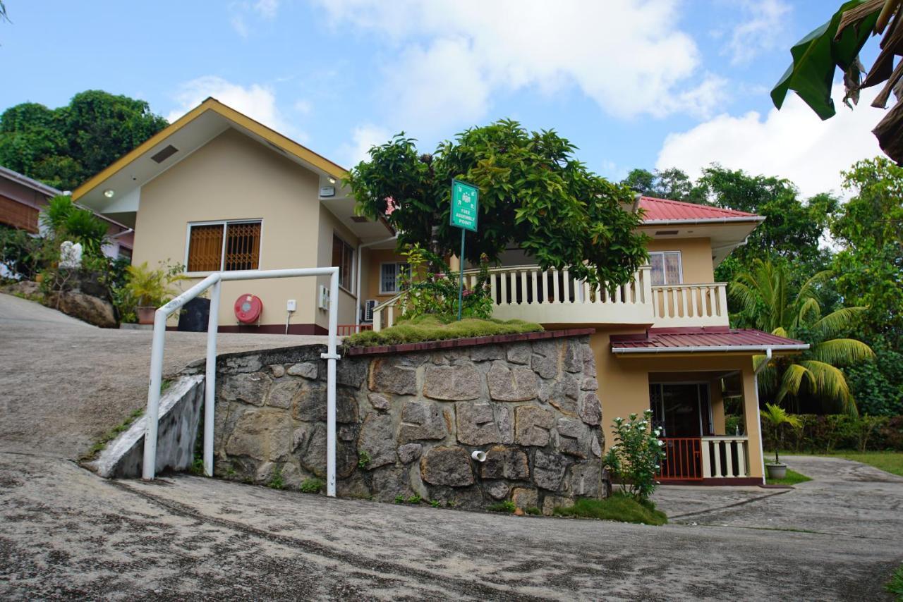 Baie Lazare  Zeph Self Catering 아파트 외부 사진