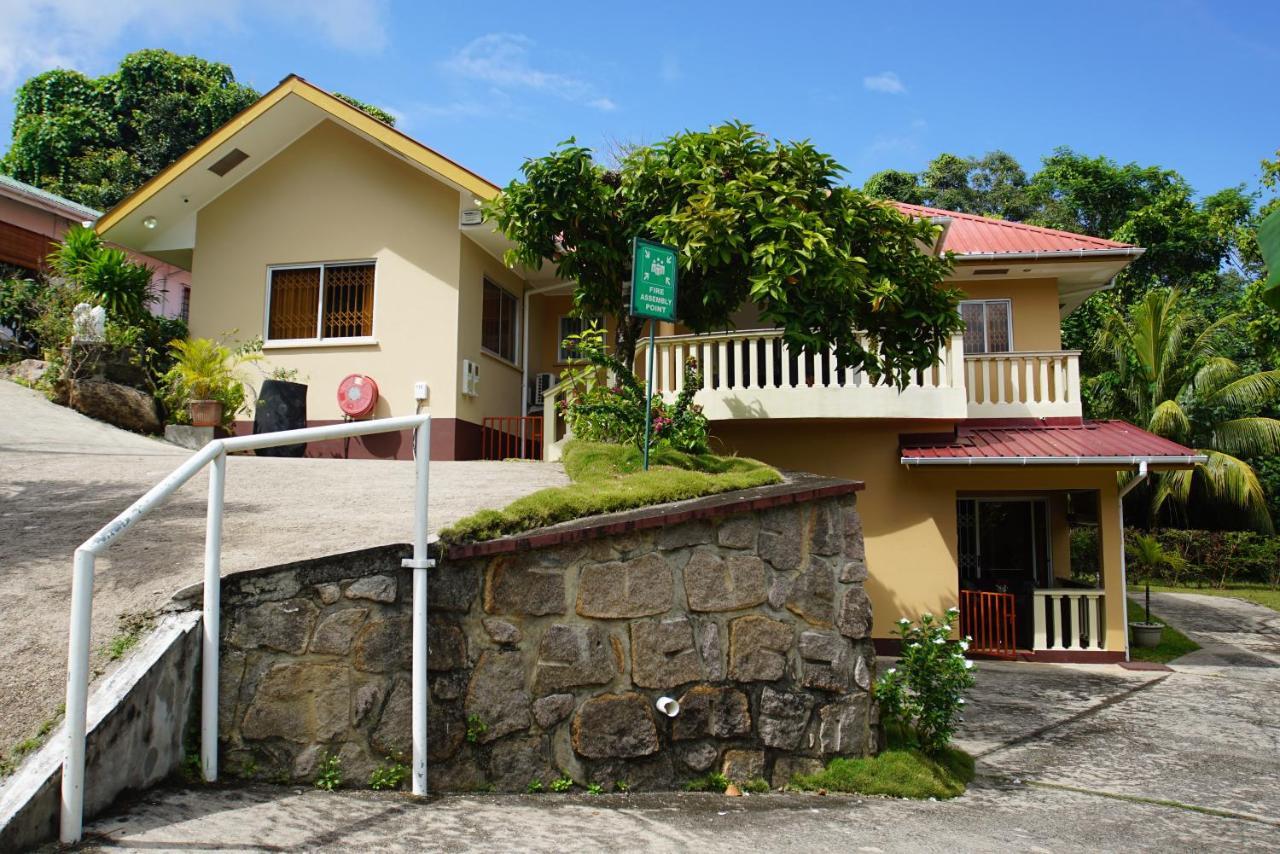 Baie Lazare  Zeph Self Catering 아파트 외부 사진